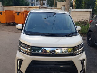 2019 Daihatsu Move VI Рестайлинг, белый, 900000 рублей, вид 2
