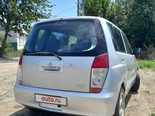 2001 Mitsubishi Dingo I, серебристый, 430000 рублей, вид 3