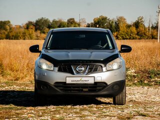 2012 Nissan Qashqai I Рестайлинг, серебристый, 830000 рублей, вид 3