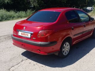 2009 Peugeot 206, красный, 330000 рублей, вид 2