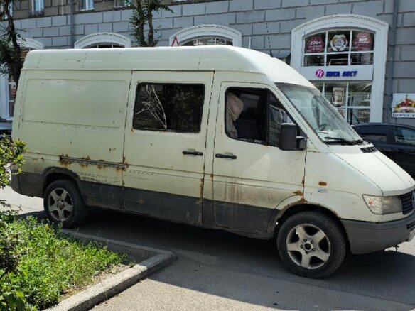 1996 Mercedes-Benz Sprinter, белый, 350000 рублей - вид 5
