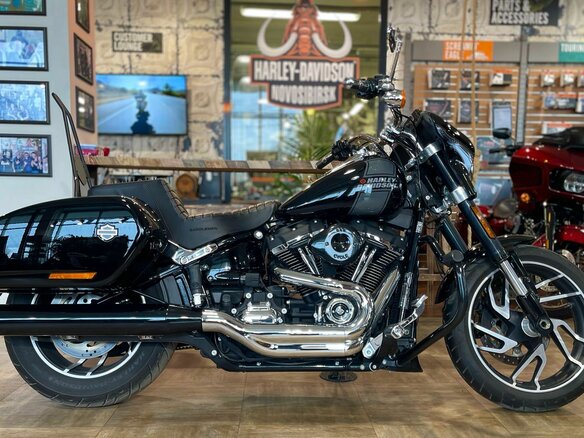 2021 Harley-Davidson Sport Glide, чёрный, 2350000 рублей - вид 1