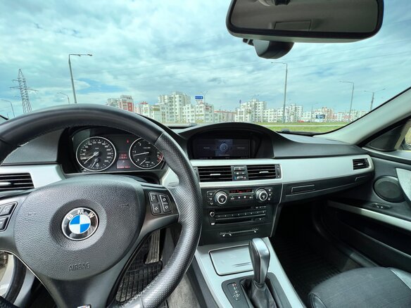2007 BMW 3 серии 325d V (E90/E91/E92/E93), серебристый, 1050000 рублей - вид 7