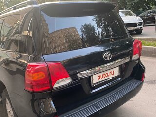 2012 Toyota Land Cruiser 200 Series Рестайлинг 1, чёрный, 3289000 рублей, вид 4