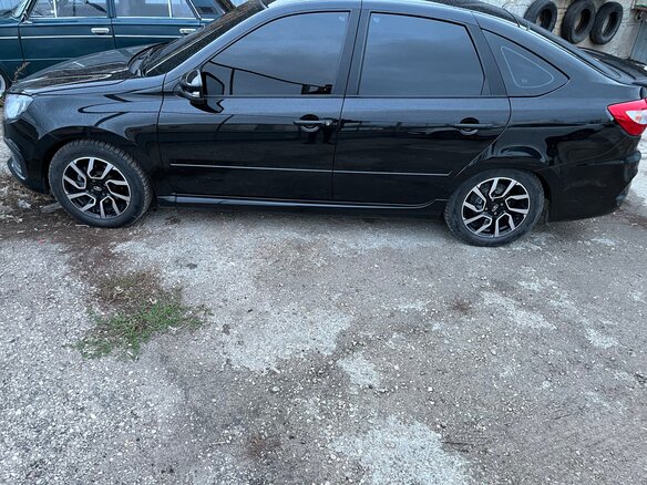 2023 Lada (ВАЗ) Granta Drive Active I Рестайлинг, чёрный, 1180000 рублей - вид 3