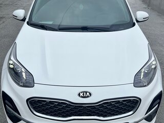 2019 Kia Sportage IV Рестайлинг, белый, 2350000 рублей, вид 1