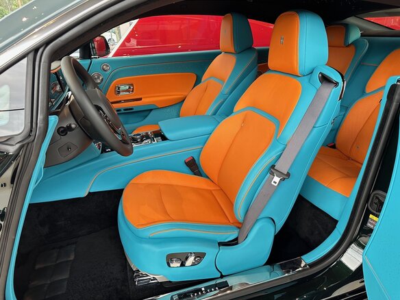 2024 Rolls-Royce Spectre I (Series I), зелёный, 40000000 рублей - вид 6