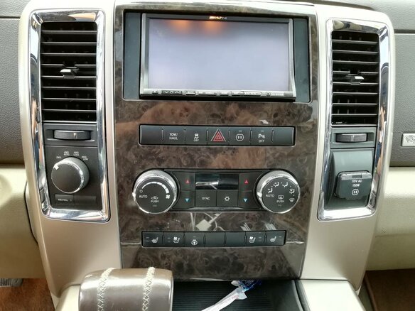 2011 Dodge RAM IV (DS/DJ), зелёный - вид 13