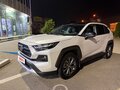 2024 Toyota RAV4 V (XA50), белый, 4800000 рублей