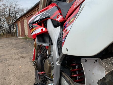 2002 Honda CR 250R, красный, 499999 рублей, вид 2