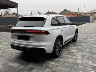 2023 Geely Monjaro I, белый, 3950000 рублей, вид 4