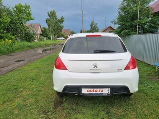 2011 Peugeot 308 I Рестайлинг, белый, 660000 рублей, вид 3