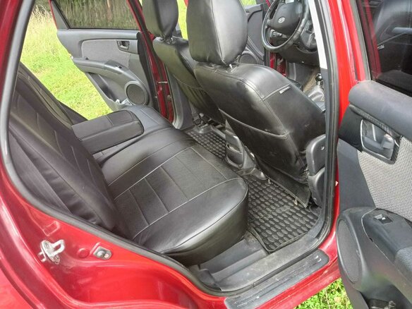 2008 Kia Sportage II, красный, 1350000 рублей - вид 9