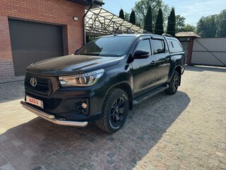 2020 Toyota Hilux VIII, чёрный, 6200000 рублей, вид 1