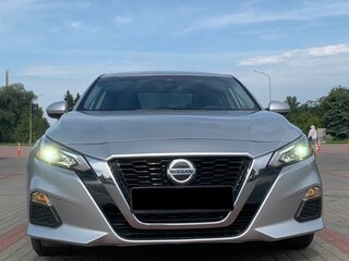 2021 Nissan Altima VI (L34), серебристый, 1840000 рублей, вид 1