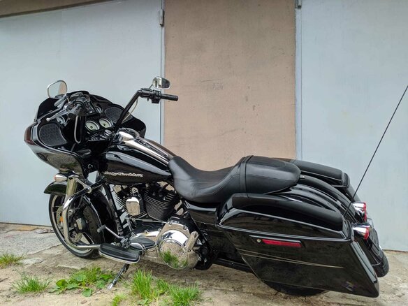 2015 Harley-Davidson Road Glide, чёрный - вид 14