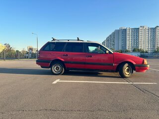 1989 Volkswagen Passat B3, красный, 343000 рублей, вид 4