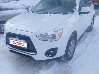 2014 Mitsubishi ASX I Рестайлинг, белый, 1150000 рублей, вид 2