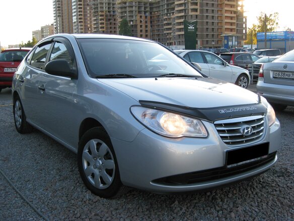 2011 Hyundai Elantra IV (HD), серебристый - вид 2