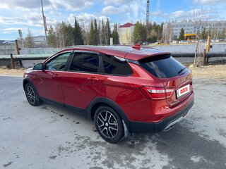 2021 Lada (ВАЗ) Vesta SW Cross I, красный, 1100000 рублей, вид 4