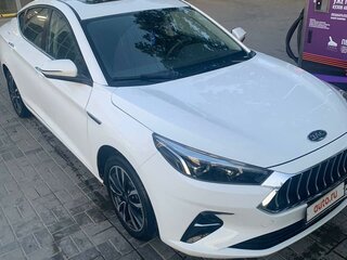 2022 JAC J7 I, белый, 2300000 рублей, вид 3