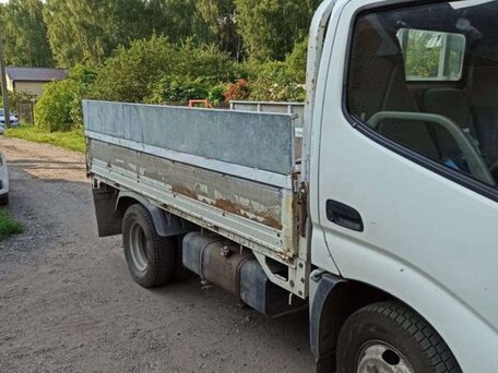 2003 Toyota Toyoace, белый, 950000 рублей, вид 3