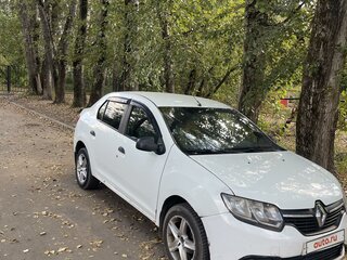2014 Renault Logan II, белый, 400000 рублей, вид 1