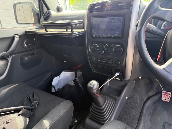 2007 Suzuki Jimny Kei car III Рестайлинг 1, белый, 799000 рублей - вид 9