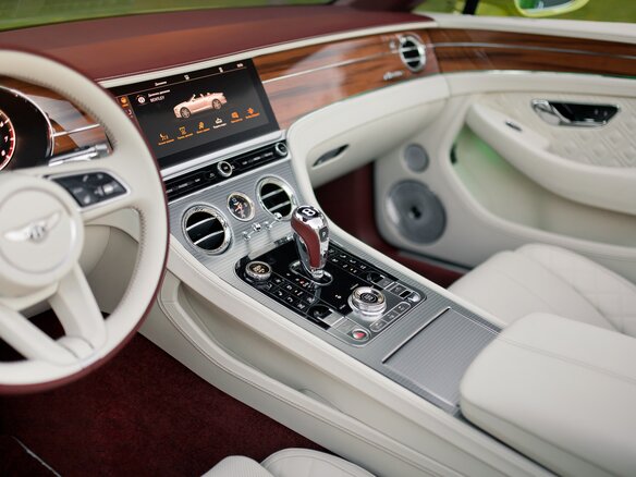 2023 Bentley Continental GT III, зелёный - вид 9
