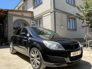2010 Opel Astra H Рестайлинг, чёрный, 400000 рублей, вид 4