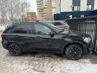 2014 BMW X5 35i III (F15), чёрный, 2700000 рублей, вид 4