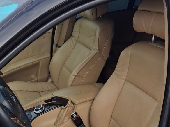 2005 BMW 5 серии 530i V (E60/E61), чёрный, 1500000 рублей - вид 12