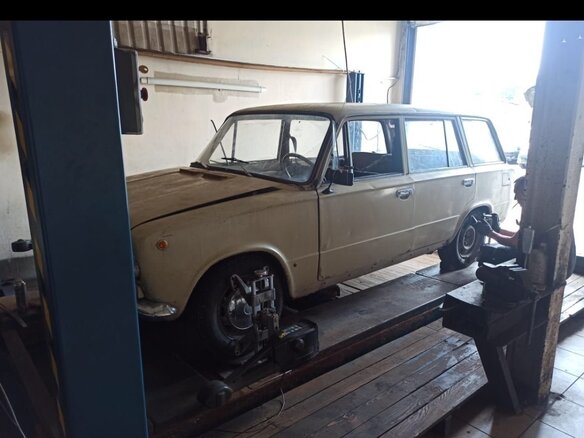 1981 Lada (ВАЗ) 2102, бежевый, 250000 рублей - вид 1