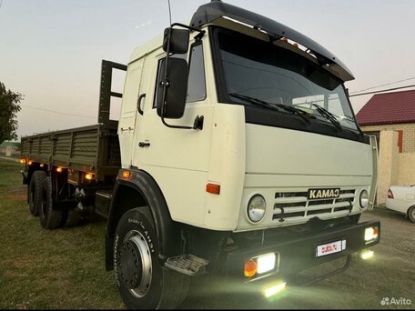 1981 КамАЗ 53229, белый, 1400000 рублей, вид 2
