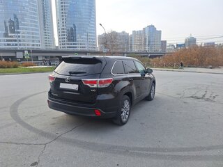 2015 Toyota Highlander III (XU50), чёрный, 3900000 рублей, вид 4