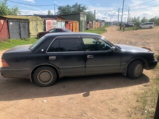 1998 Toyota Crown X (S150), чёрный, 495000 рублей, вид 4