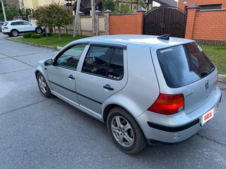 2002 Volkswagen Golf IV, серебристый, 370000 рублей, вид 4