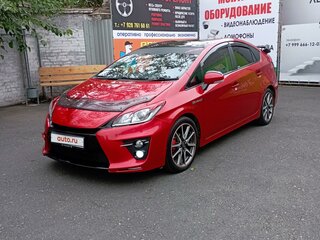 2014 Toyota Prius III Рестайлинг (XW30), красный, 1500000 рублей, вид 1