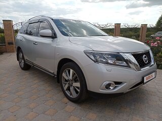 2015 Nissan Pathfinder IV, серебристый, 2100000 рублей, вид 4