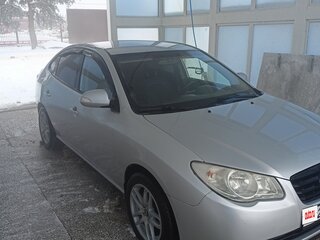 2010 Hyundai Elantra IV (HD), серебристый, 850000 рублей, вид 2