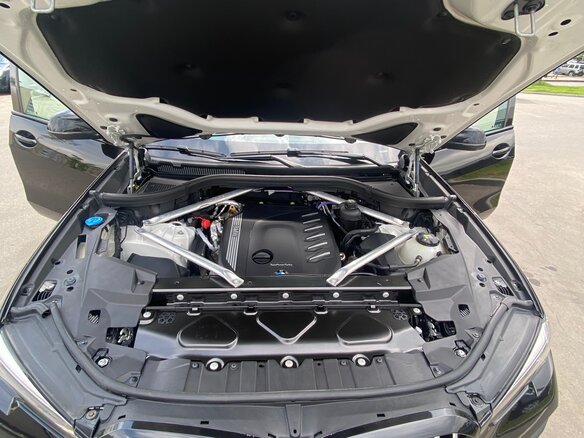2021 BMW X5 30d IV (G05/G18), белый, 7490000 рублей - вид 9