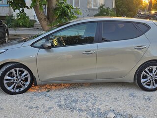 2013 Kia Ceed II, серебристый, 1400000 рублей, вид 4