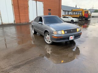 1993 Toyota Crown IX (S140), серый, 650000 рублей, вид 3