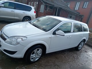 2012 Opel Astra H Рестайлинг, белый, 630000 рублей, вид 5