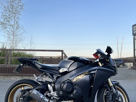 2008 Honda CBR 1000 RR/RA Fireblade, чёрный, 599000 рублей, вид 4