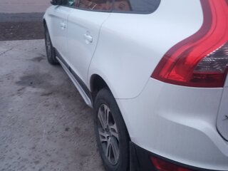 2010 Volvo XC60 I, белый, 1300000 рублей, вид 3