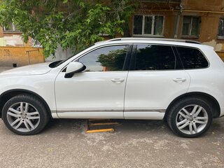 2012 Volkswagen Touareg II, белый, 2250000 рублей, вид 4
