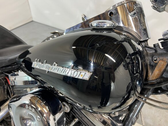 1985 Harley-Davidson Dyna Wide Glide, чёрный, 980000 рублей - вид 17