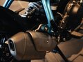 2026 Royal Enfield Guerrilla 450, синий, 559000 рублей - вид 9