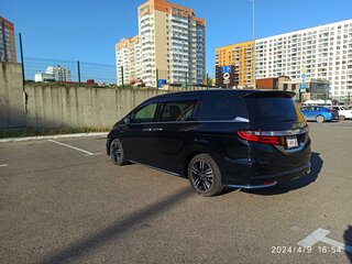 2016 Honda Odyssey V, чёрный, 2500000 рублей, вид 3